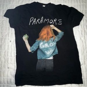 Paramore band tee